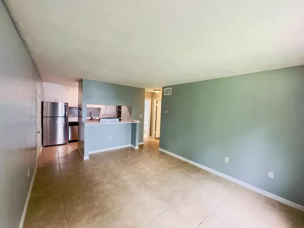 Merritt Island, FL 32952,225 S Tropical TRL 414