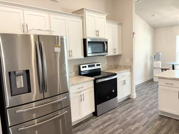 Port Saint Lucie, FL 34984,487 SW Sea Flower TER