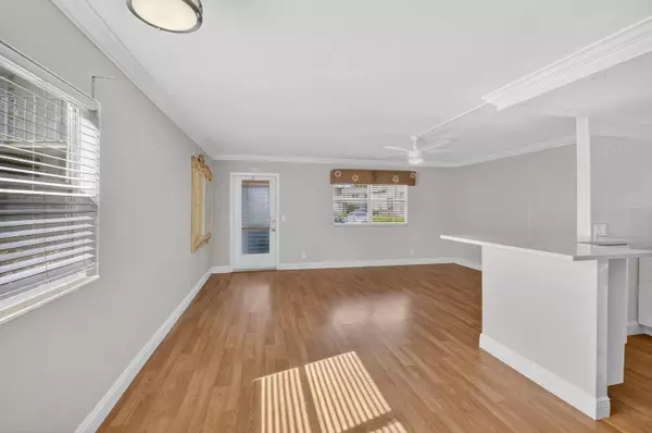 Delray Beach, FL 33446,586 Monaco M M