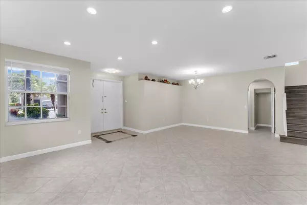 Royal Palm Beach, FL 33411,1263 Gembrook CT