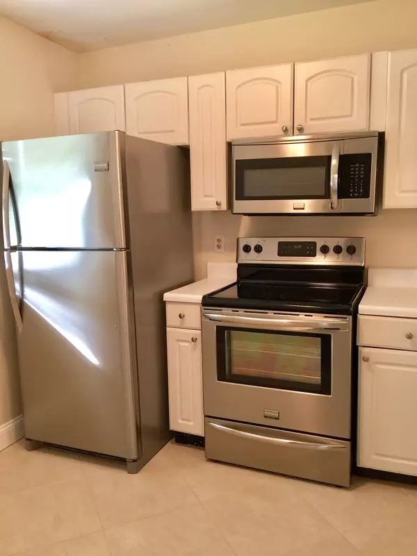 Boca Raton, FL 33433,6772 S Palmetto CIR 104