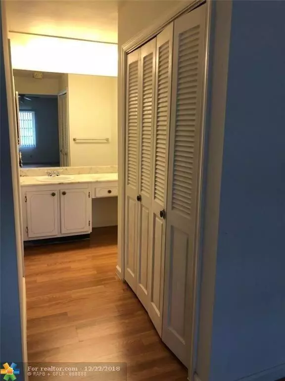 Fort Lauderdale, FL 33308,6439 Bay Club DR 1