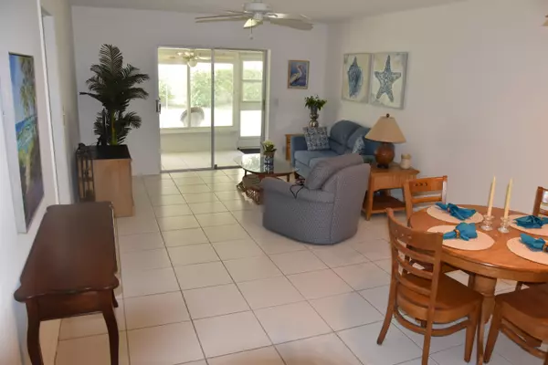 Boynton Beach, FL 33426,1119 Lake TER 103