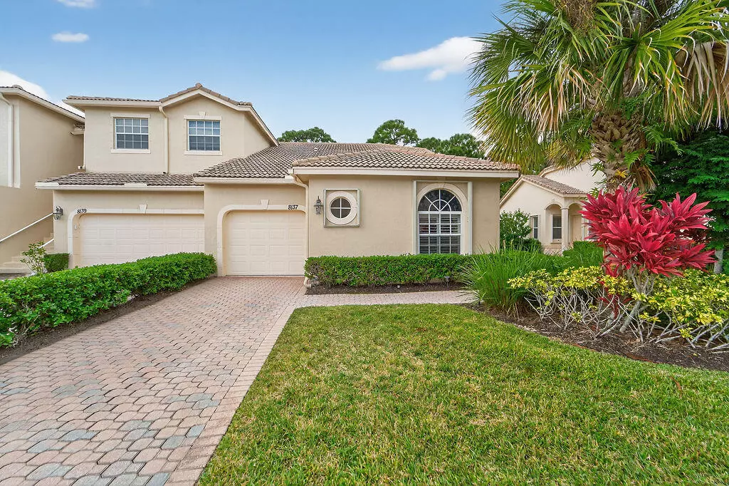 Port Saint Lucie, FL 34986,8137 Carnoustie PL