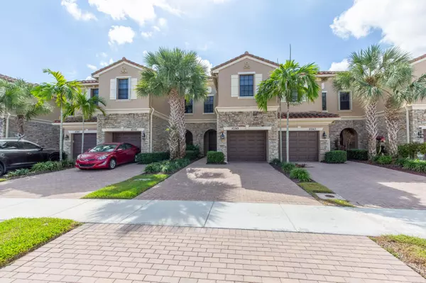 10349 Wellington Parc DR, Wellington, FL 33449