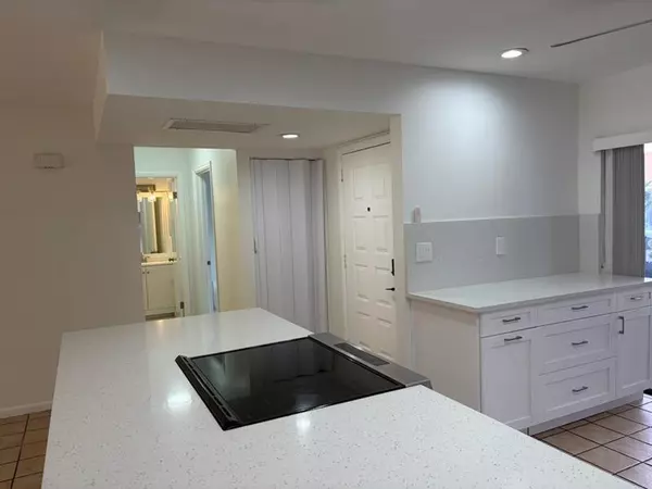 Fort Lauderdale, FL 33309,6728 NW 29th LN