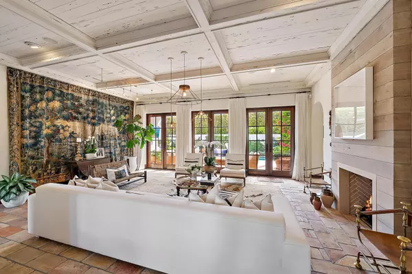 Palm Beach, FL 33480,234 Ridgeview DR