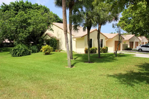 Boca Raton, FL 33431,427 Cottonwood PL