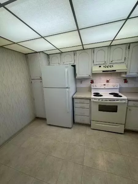 Pembroke Pines, FL 33025,9420 S Hollybrook Lake DR 105