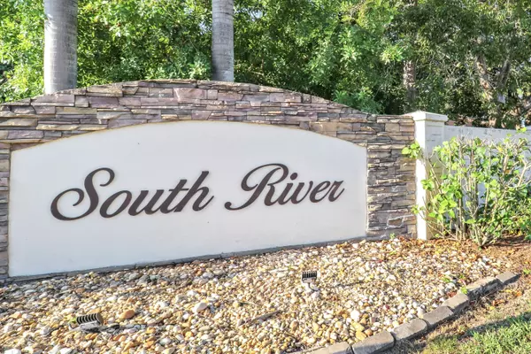 540 SW South River DR 204, Stuart, FL 34997