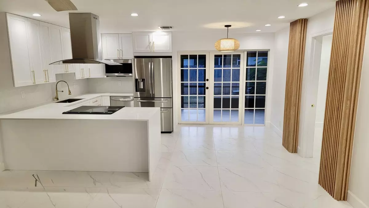 Boynton Beach, FL 33435,3101 SE 1st ST