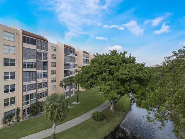 Delray Beach, FL 33446,14527 Bonaire BLVD 510