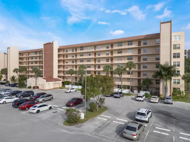 14527 Bonaire BLVD 510, Delray Beach, FL 33446