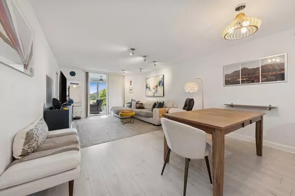 Boca Raton, FL 33487,5961 NW 2nd AVE 304