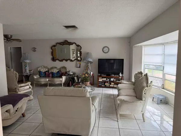 Lauderdale Lakes, FL 33311,2360 NW 37th Terrace TER