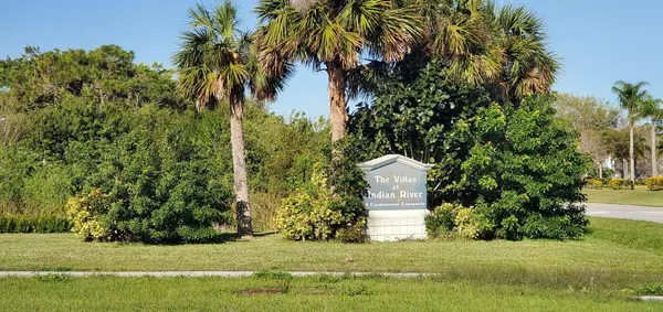 Vero Beach, FL 32962,442 7th PL