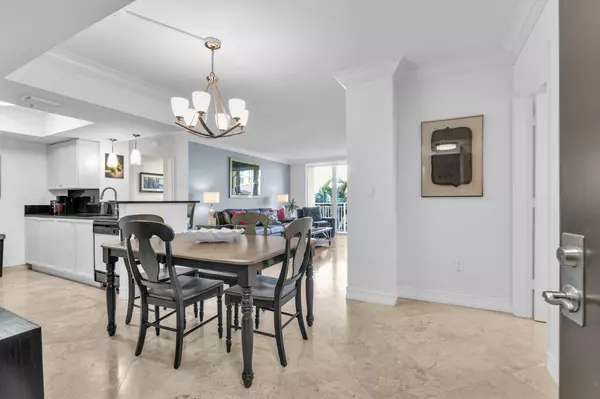 Boca Raton, FL 33432,99 SE Mizner BLVD 848