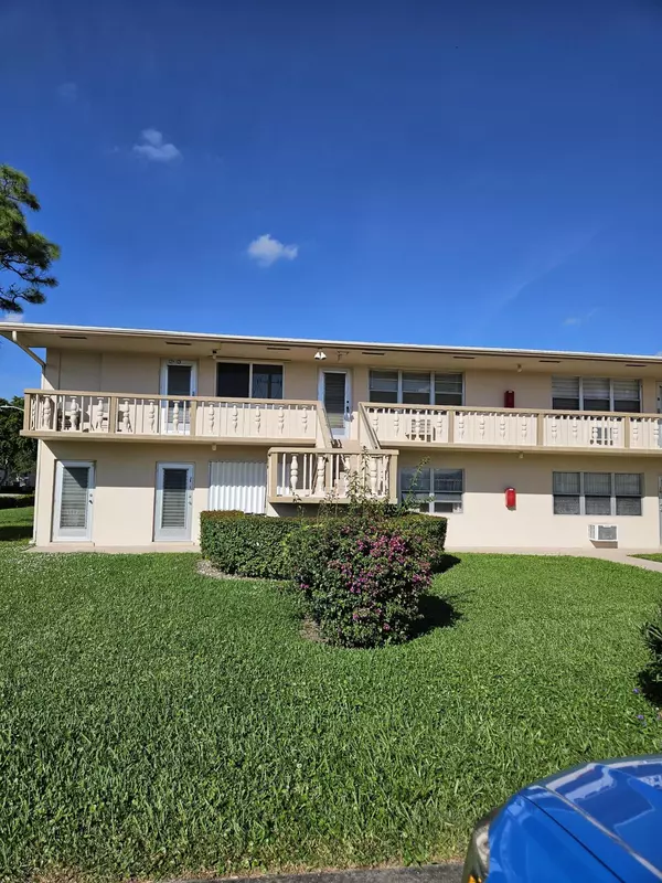 14 Waltham A, West Palm Beach, FL 33417