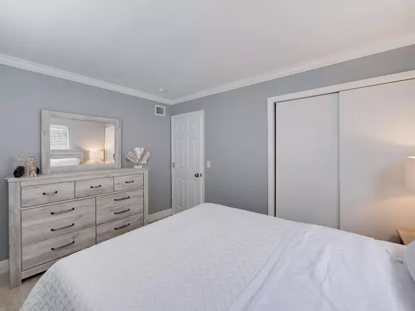 Singer Island, FL 33404,1236 Beach RD 3