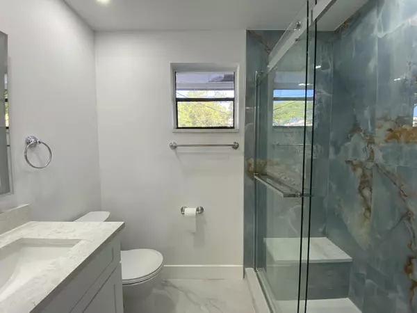 Deerfield Beach, FL 33442,267 NW 36th AVE