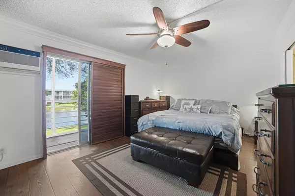 Boca Raton, FL 33434,482 Fanshaw L