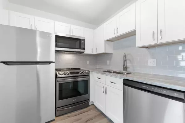 Deerfield Beach, FL 33442,142 Ventnor I