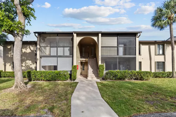 Greenacres, FL 33415,722 Sunny Pine WAY D1