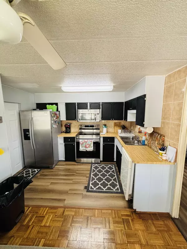 Port Saint Lucie, FL 34952,8 Montilla WAY