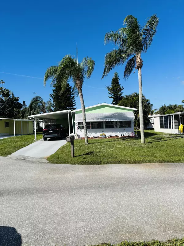 Port Saint Lucie, FL 34952,8 Montilla WAY