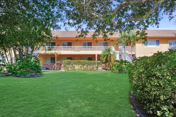 1000 NE 9th AVE 8, Delray Beach, FL 33483