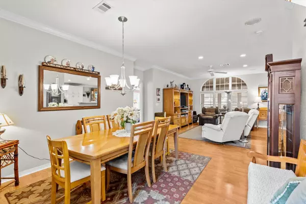 Port Saint Lucie, FL 34952,7808 Horned Lark CIR