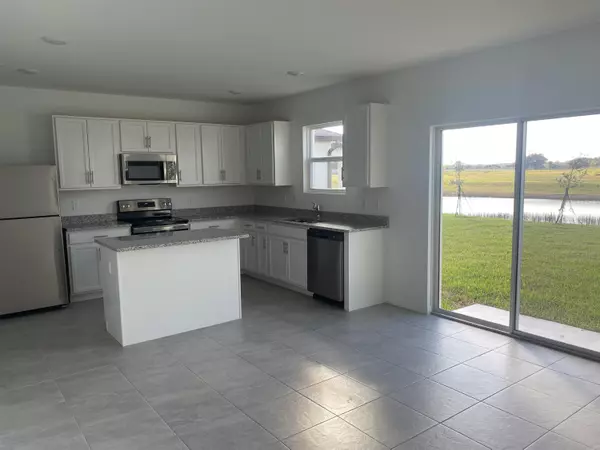 Fort Pierce, FL 34951,5149 Armina PL