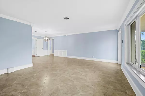 Fort Lauderdale, FL 33308,2041 NE 59th ST