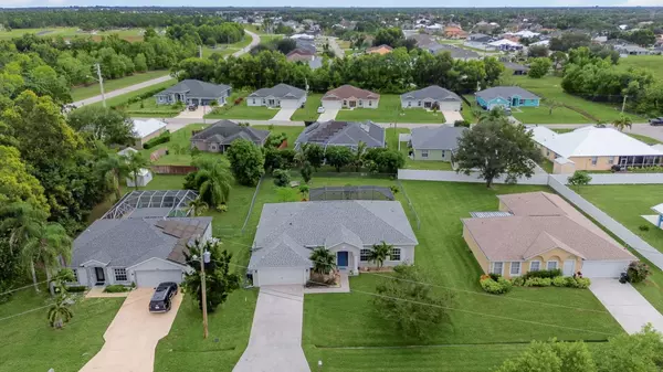 Port Saint Lucie, FL 34986,5715 NW Cullom CT