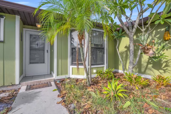 Port Saint Lucie, FL 34984,261 SW Chelsea TER