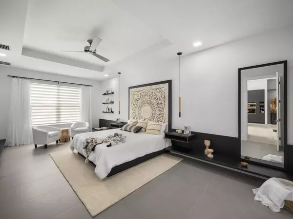 Port Saint Lucie, FL 34987,2565 SW Salzedo AVE