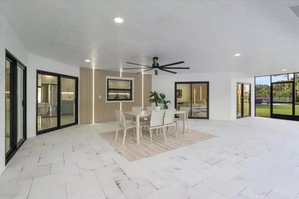 Boca Raton, FL 33433,21766 Beachnut DR