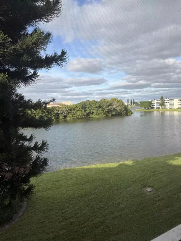 3062 Ainslie D, Boca Raton, FL 33434