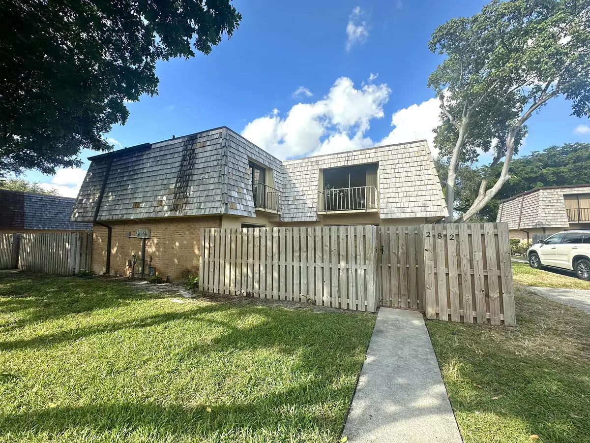 Palm Springs, FL 33461,282 Arabian RD