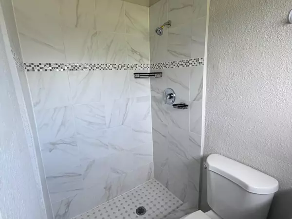 Fort Lauderdale, FL 33317,4511 SW 23rd ST