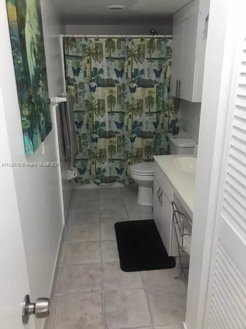 Hallandale Beach, FL 33009,1817 S Ocean DR 322