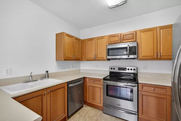 Palm Springs, FL 33461,513 Talia CIR