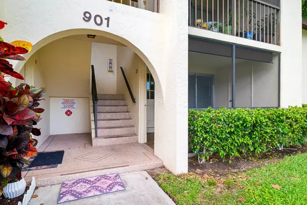 West Palm Beach, FL 33417,4995 Sable Pine CIR D1