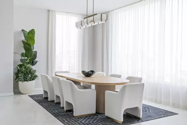 Boca Raton, FL 33432,220 SE Mizner BLVD Ph4