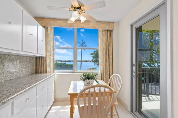 West Palm Beach, FL 33401,1801 S Flagler DR 202