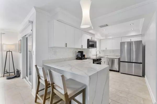 Pompano Beach, FL 33062,3200 NE 10th ST 7