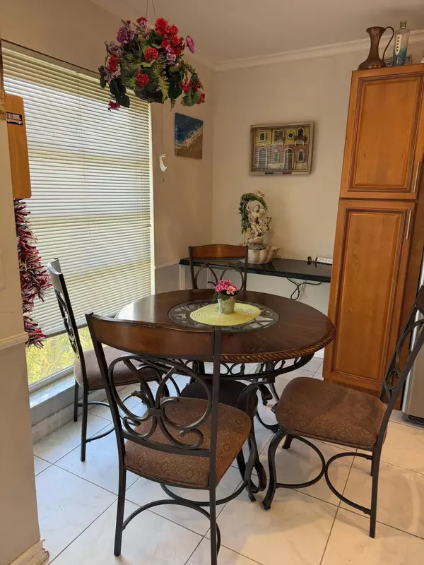 Boca Raton, FL 33433,8588 Bella Vista DR