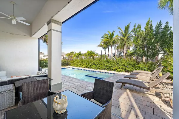 Palm Beach Gardens, FL 33412,10361 Northbrook CIR