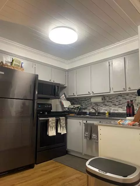 204 Windsor I, West Palm Beach, FL 33417