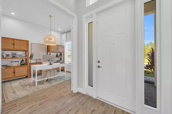 Stuart, FL 34997,668 SW Riverwatch PL